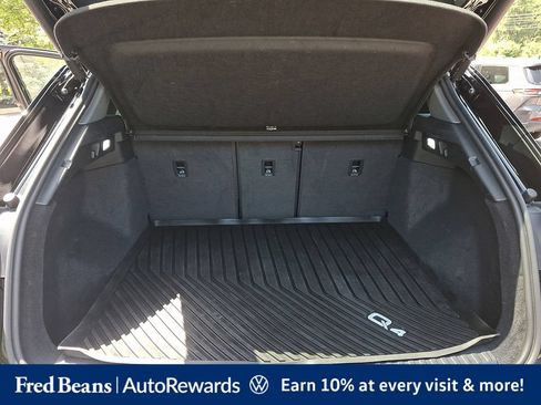 Used 2022 Audi Q4 e-tron Premium Plus w/ Premium Plus AWD/4WD image 34