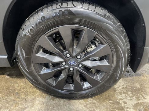 Used 2025 Subaru Outback Onyx Edition image 39