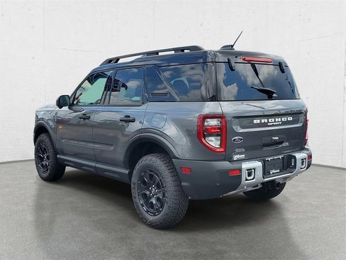 New 2025 Ford Bronco Sport Badlands w/ Sasquatch Badlands Package image 5