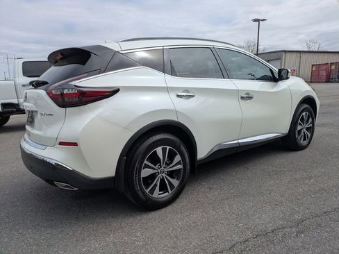 Used 2024 Nissan Murano SV AWD/4WD image 4