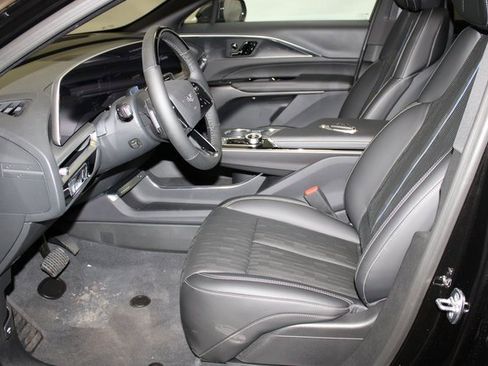 New 2026 Cadillac Lyriq Sport image 4