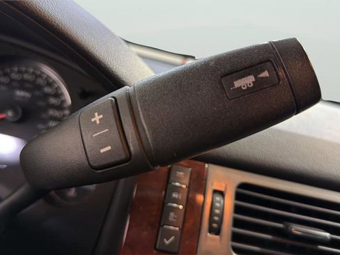 Used 2012 Chevrolet Tahoe LT image 22