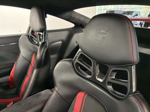 Used 2018 Porsche 911 GT3 image 32