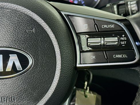 Used 2019 Kia Forte S w/ S Premium Package FWD image 14