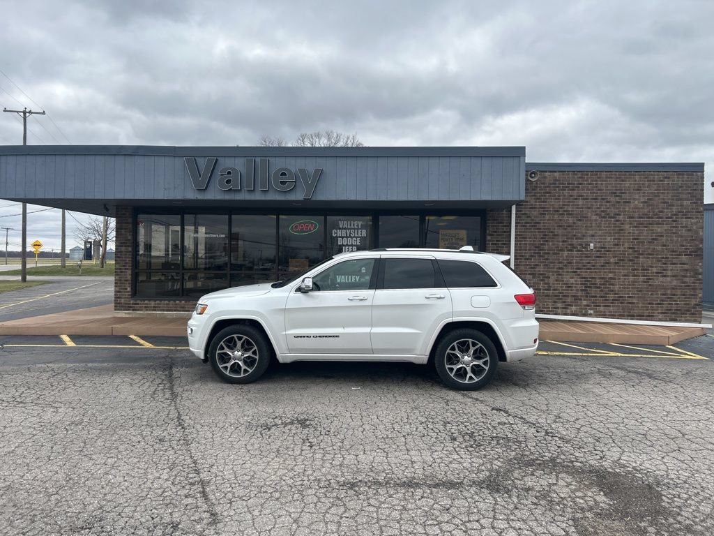 Used 2019 Jeep Grand Cherokee Overland AWD/4WD image 6