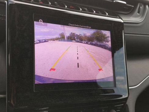 New 2025 Jeep Grand Cherokee L Laredo w/ Luxury Tech Group I RWD image 34