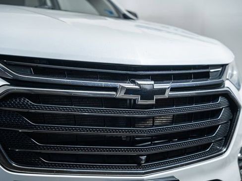 Used 2020 Chevrolet Traverse Premier w/ Redline Edition image 13