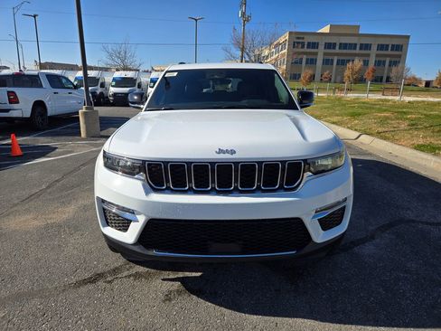 New 2025 Jeep Grand Cherokee Limited image 10