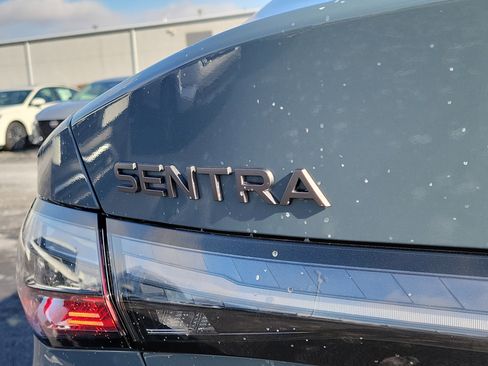 New 2026 Nissan Sentra SL w/ Floor Mat Package FWD image 6