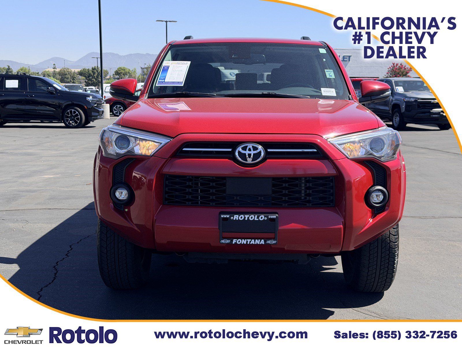 Used 2024 Toyota 4Runner SR5 Premium w/ Moonroof Package AWD/4WD image 2