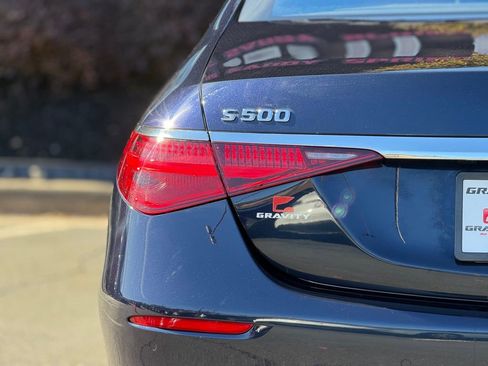Used 2023 Mercedes-Benz S 500 S 500 w/ Warmth & Comfort Package image 15
