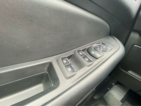 Used 2023 Ford Edge SE w/ Black Appearance Package AWD/4WD image 21