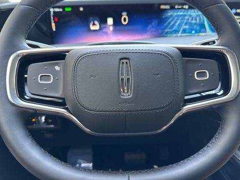 New 2026 Lincoln Nautilus Premier AWD/4WD image 20
