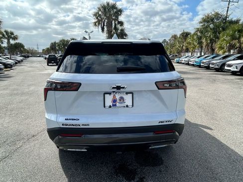 New 2026 Chevrolet Equinox ACTIV w/ Convenience Package III AWD/4WD image 6