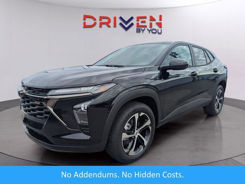 New 2026 Chevrolet Trax RS FWD image 1