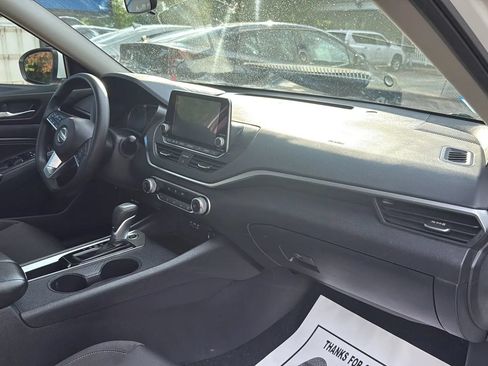 Used 2019 Nissan Altima 2.5 S FWD image 21