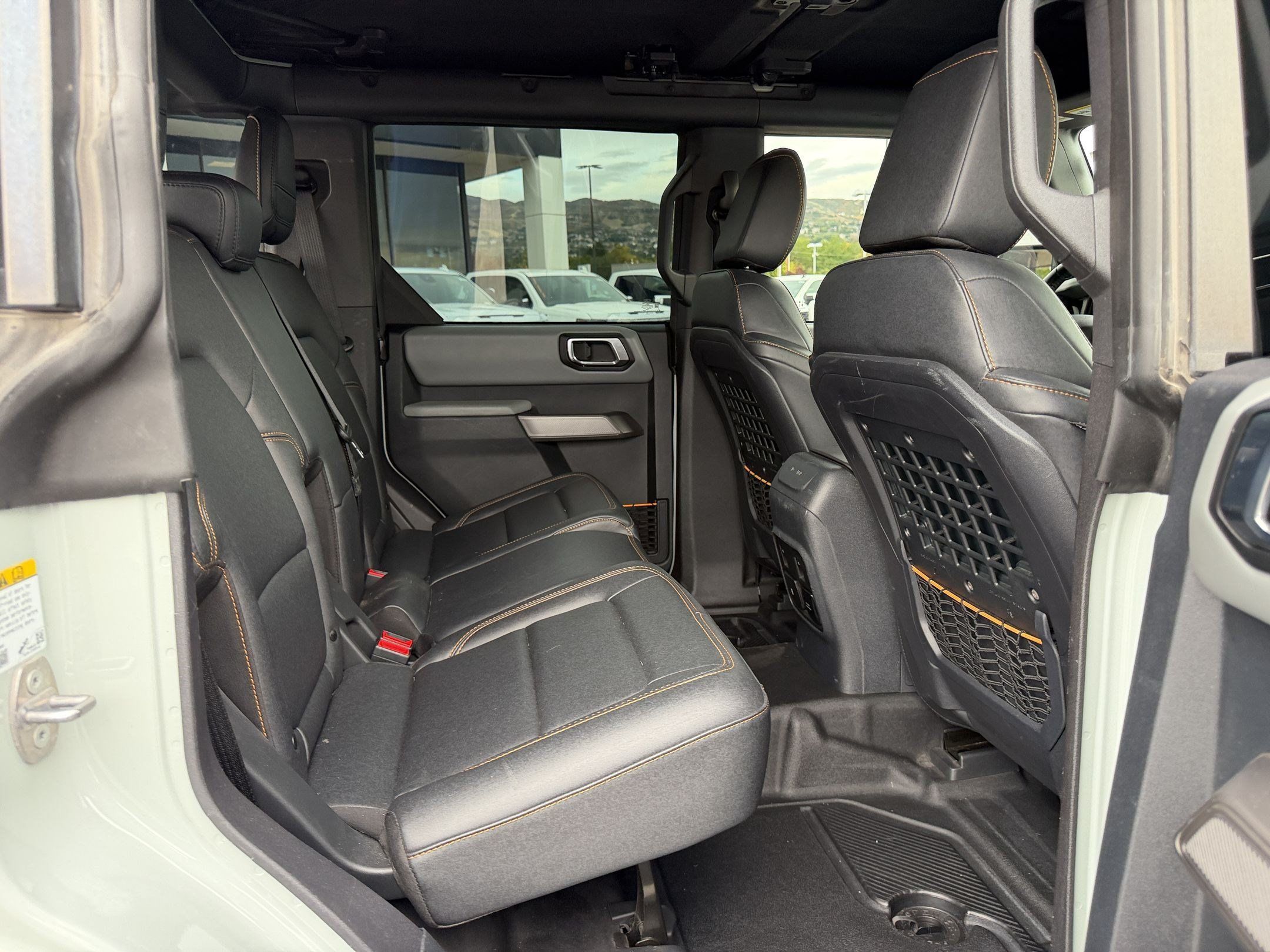 Used 2023 Ford Bronco Badlands w/ Sasquatch Package AWD/4WD image 28