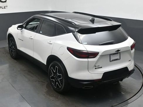 Used 2023 Chevrolet Blazer RS w/ Driver Confidence II Package image 40