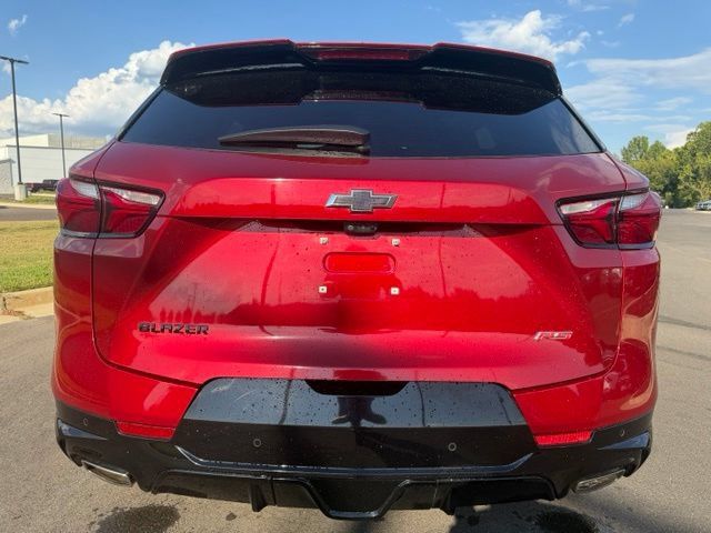 Used 2021 Chevrolet Blazer RS w/ Driver Confidence II Package FWD image 9
