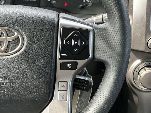 Used 2021 Toyota 4Runner SR5 RWD image 21