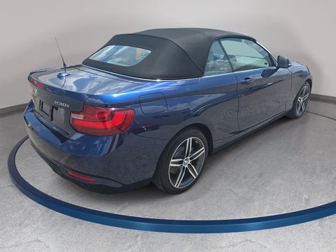 Used 2017 BMW 230i Convertible RWD image 5