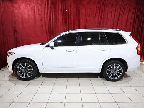Used 2019 Volvo XC90 T5 Momentum FWD image 4