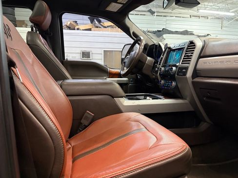 Used 2018 Ford F250 King Ranch w/ King Ranch Ultimate Package AWD/4WD image 28