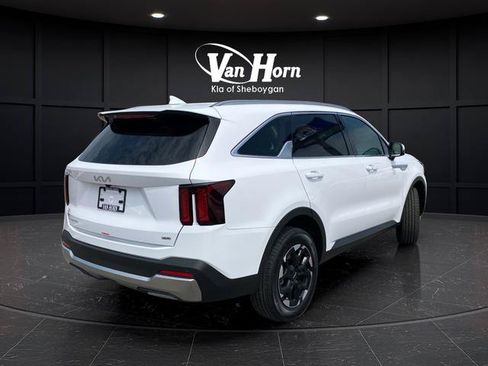 New 2026 Kia Sorento S AWD/4WD image 7