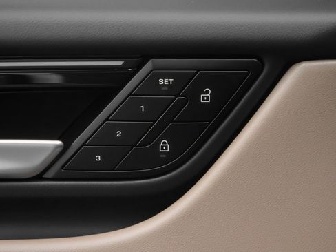 Used 2025 Porsche Macan Electric image 27