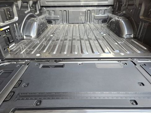 New 2025 Ford F150 Platinum w/ FX4 Off-Road Package image 23