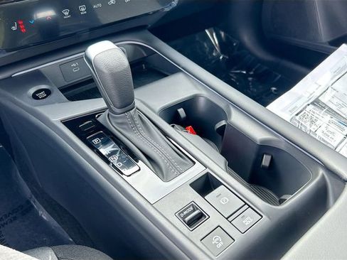 New 2026 Nissan Sentra SV w/ SV Convenience Package FWD image 12