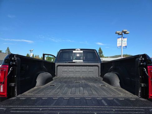 New 2026 RAM 3500 Laramie AWD/4WD image 27