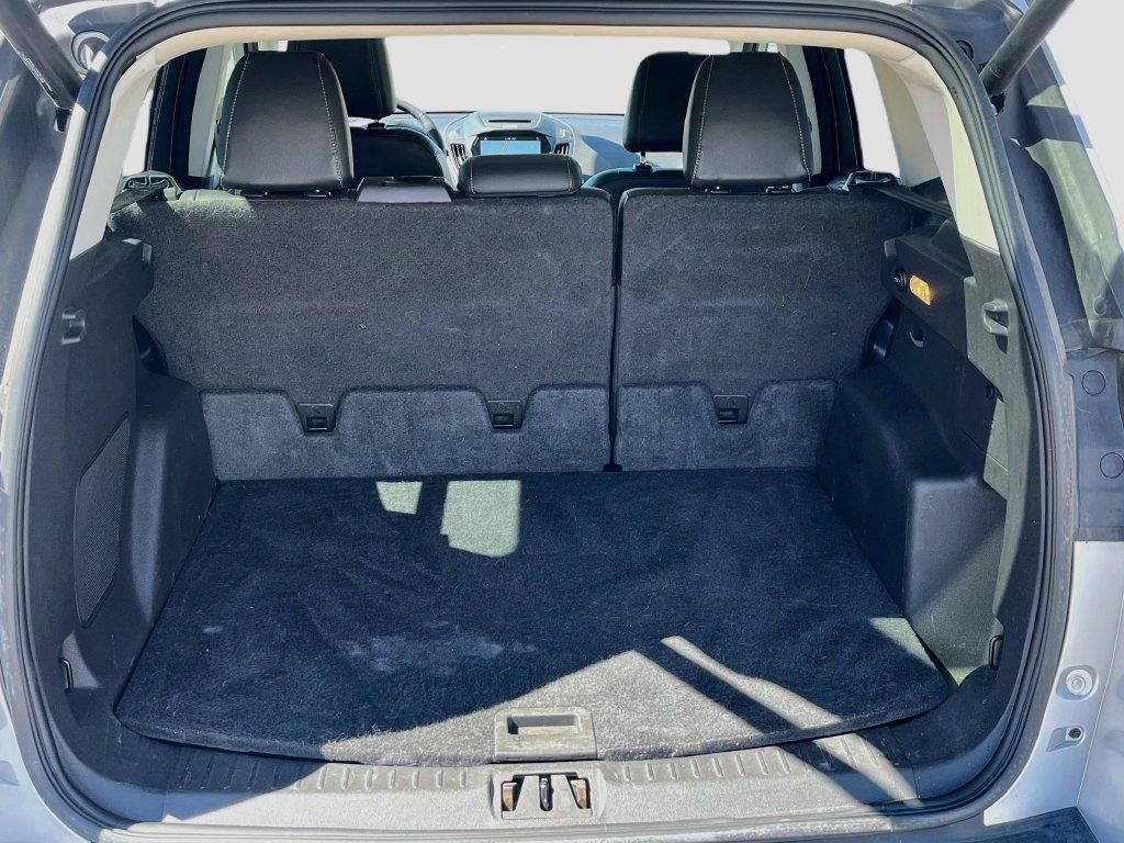 Used 2017 Ford Escape Titanium FWD image 27