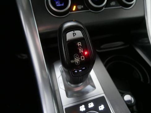 Used 2016 Land Rover Range Rover Sport SE AWD/4WD image 29