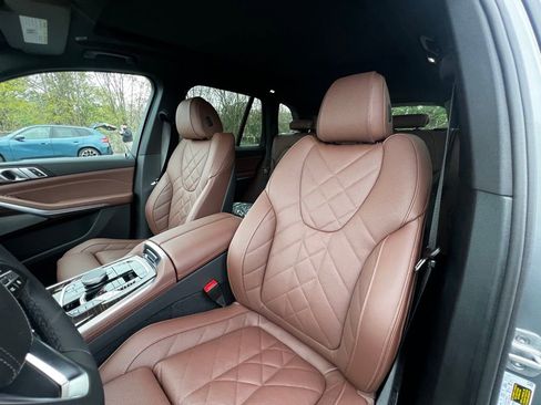 New 2026 BMW X5 sDrive40i w/ Premium Package image 11