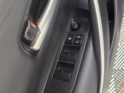 Used 2022 Toyota Corolla SE image 21