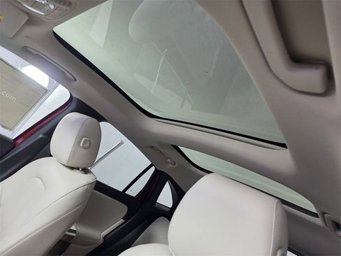 New 2026 Mercedes-Benz GLA 250 4MATIC image 9