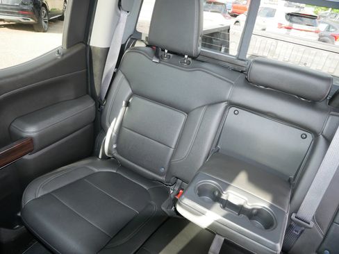 Used 2020 GMC Sierra 1500 SLT w/ SLT Premium Plus Package AWD/4WD image 12