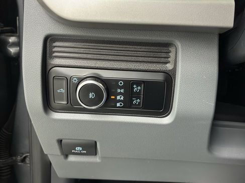 Used 2024 Ford F250 XLT image 37