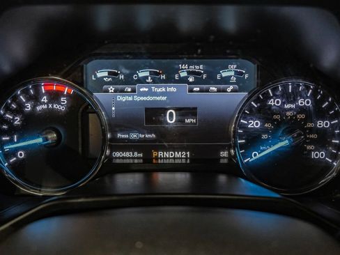 Used 2017 Ford F350 Lariat w/ Lariat Ultimate Package image 18