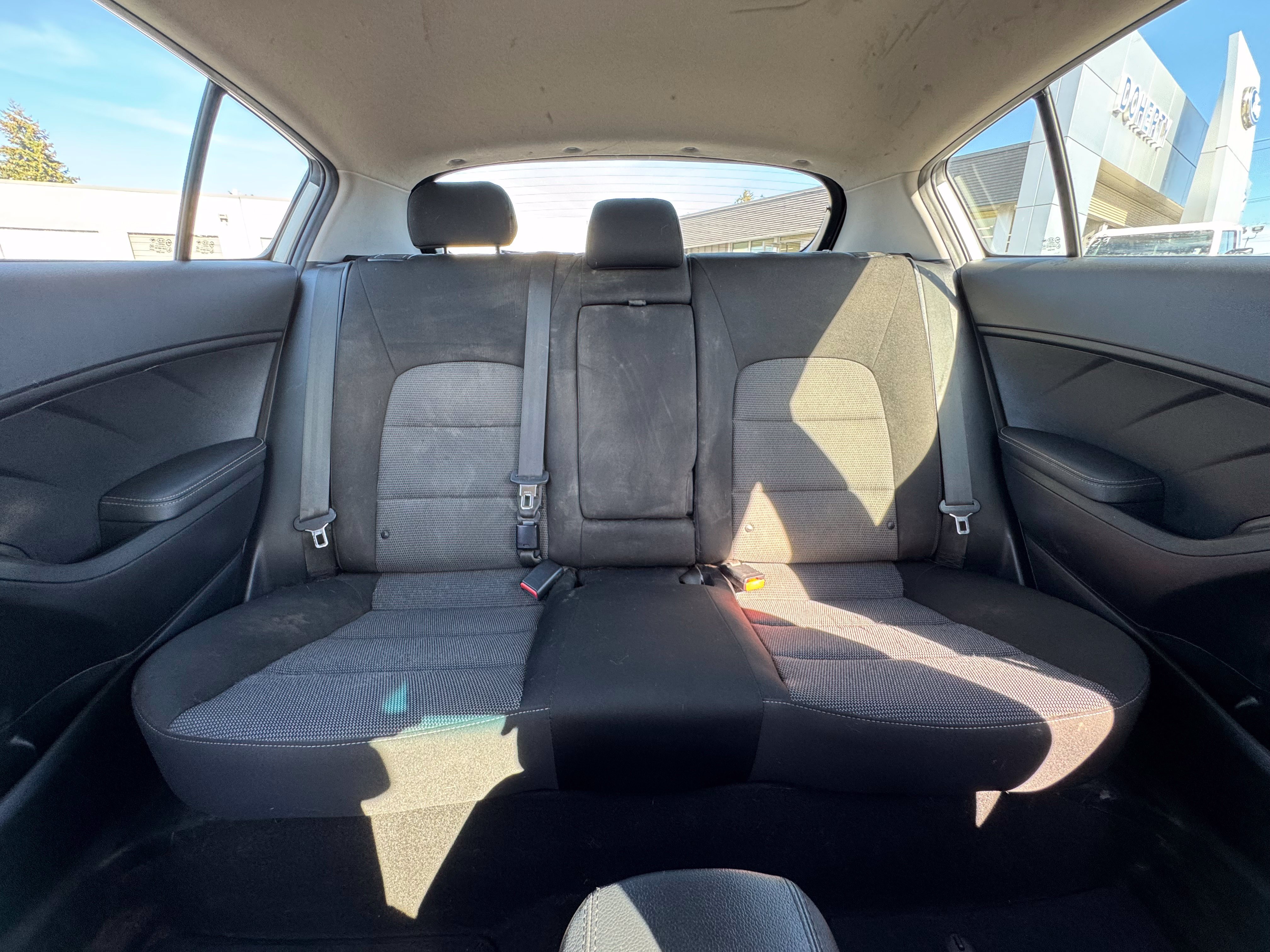 Used 2017 Kia Forte LX w/ Option Group 020 FWD image 30