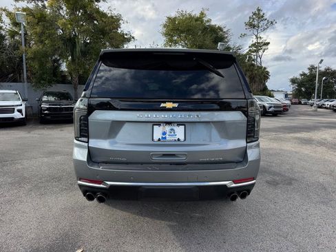 New 2025 Chevrolet Suburban Premier RWD image 7