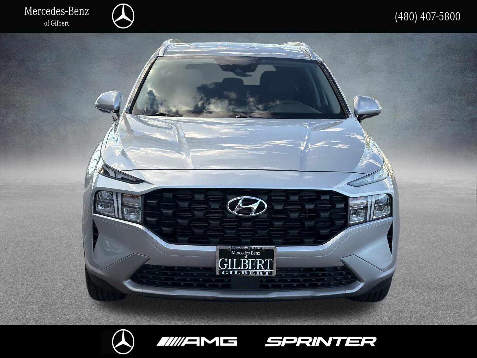 Used 2023 Hyundai Santa Fe SEL FWD image 2
