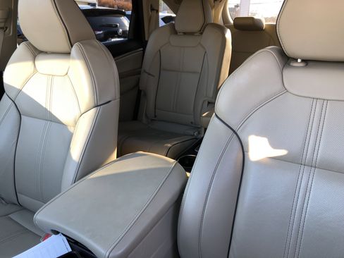 Used 2020 Acura MDX SH-AWD w/ Advance Package image 9