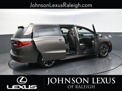 Used 2022 Honda Odyssey Elite image 22