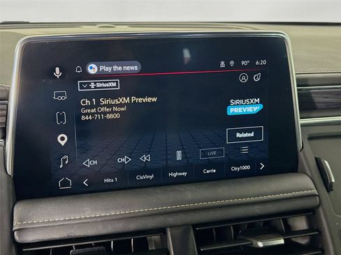Used 2023 GMC Yukon SLT w/ SLT Premium Package RWD image 15