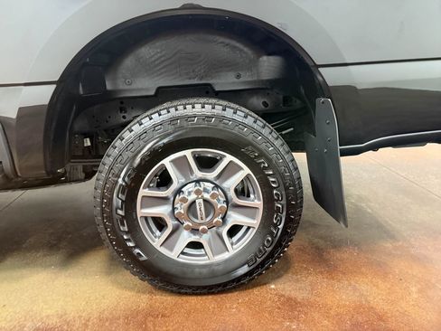 Used 2023 Ford F250 Lariat w/ FX4 Off-Road Package AWD/4WD image 93