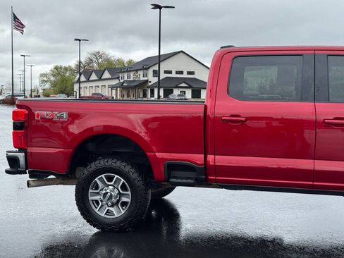 Used 2023 Ford F250 Lariat w/ FX4 Off-Road Package AWD/4WD image 10