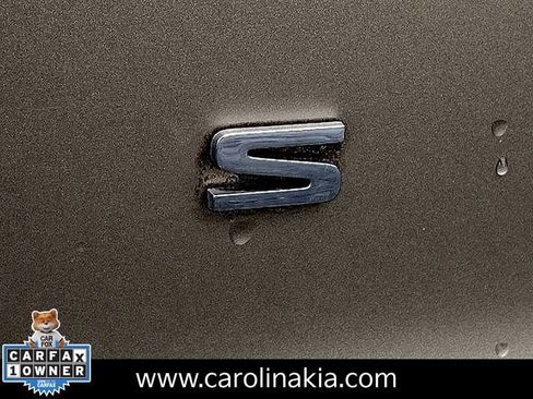 Used 2021 Kia Sorento S image 29