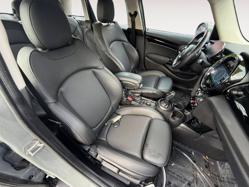 Used 2022 MINI Cooper S w/ Storage Package image 19